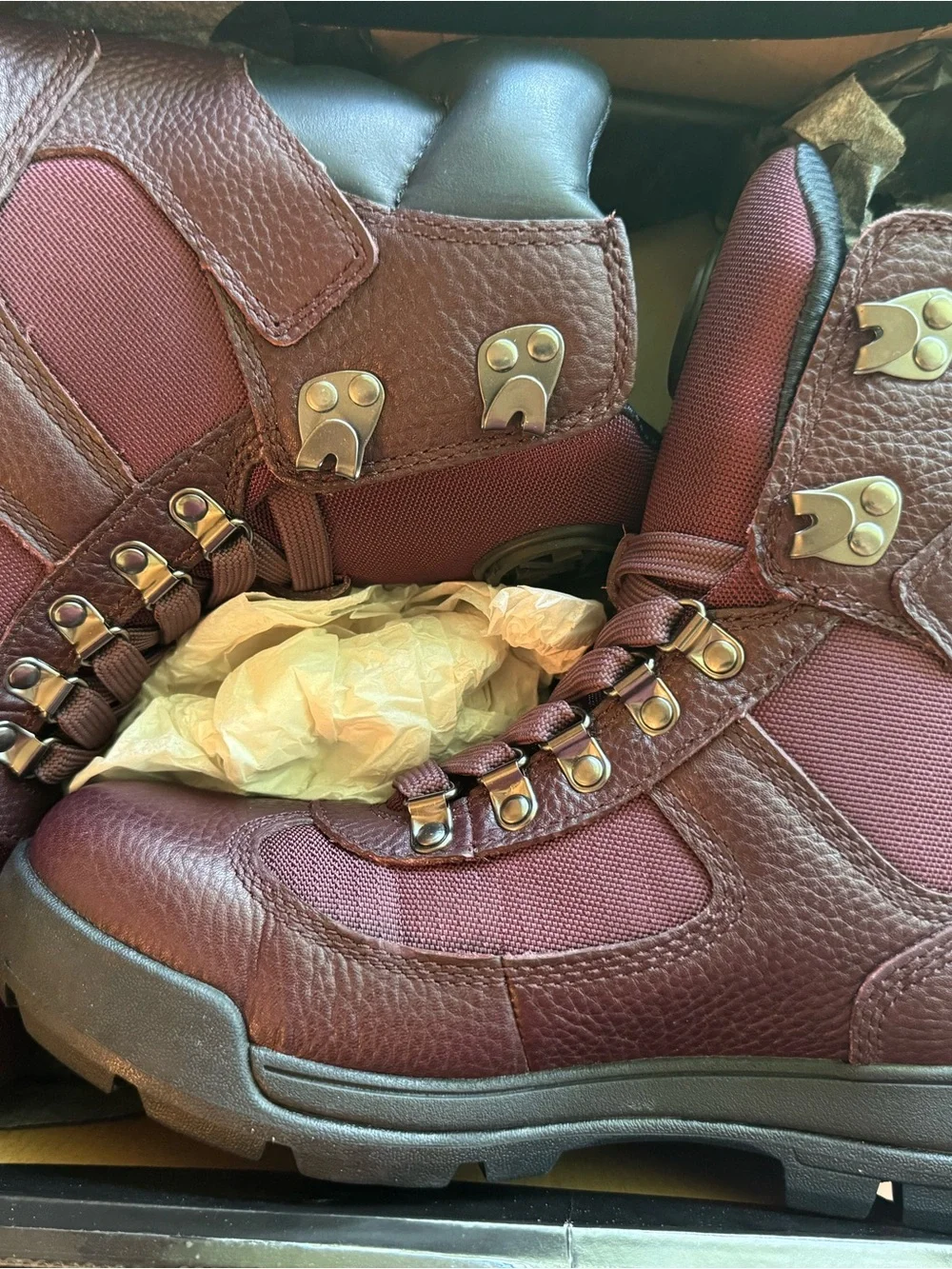 Sumikko Uranus Burgandy Leather 8in Boot, Size 8 Men’s. Brand New in Box